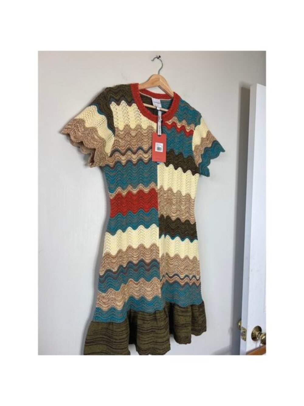 NWT Hunter Bell Knit Scallop Bernadette Autumn Wave Mini Dress Size: Medium - Picture 4 of 10